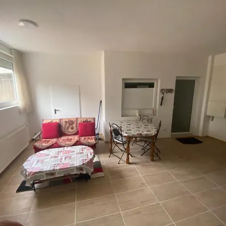 Ruhiges ein Zimmer Wohnung Idar-Oberstein Exterior foto