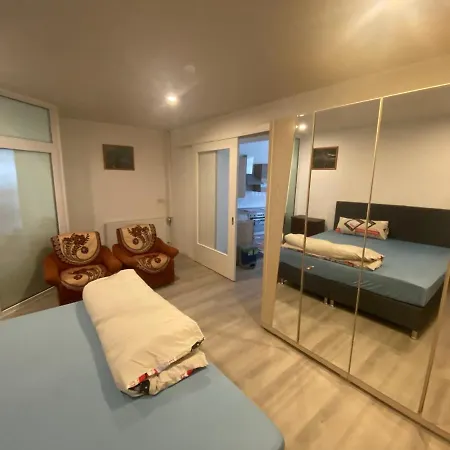 Ruhiges ein Zimmer Wohnung Idar-Oberstein Exterior foto